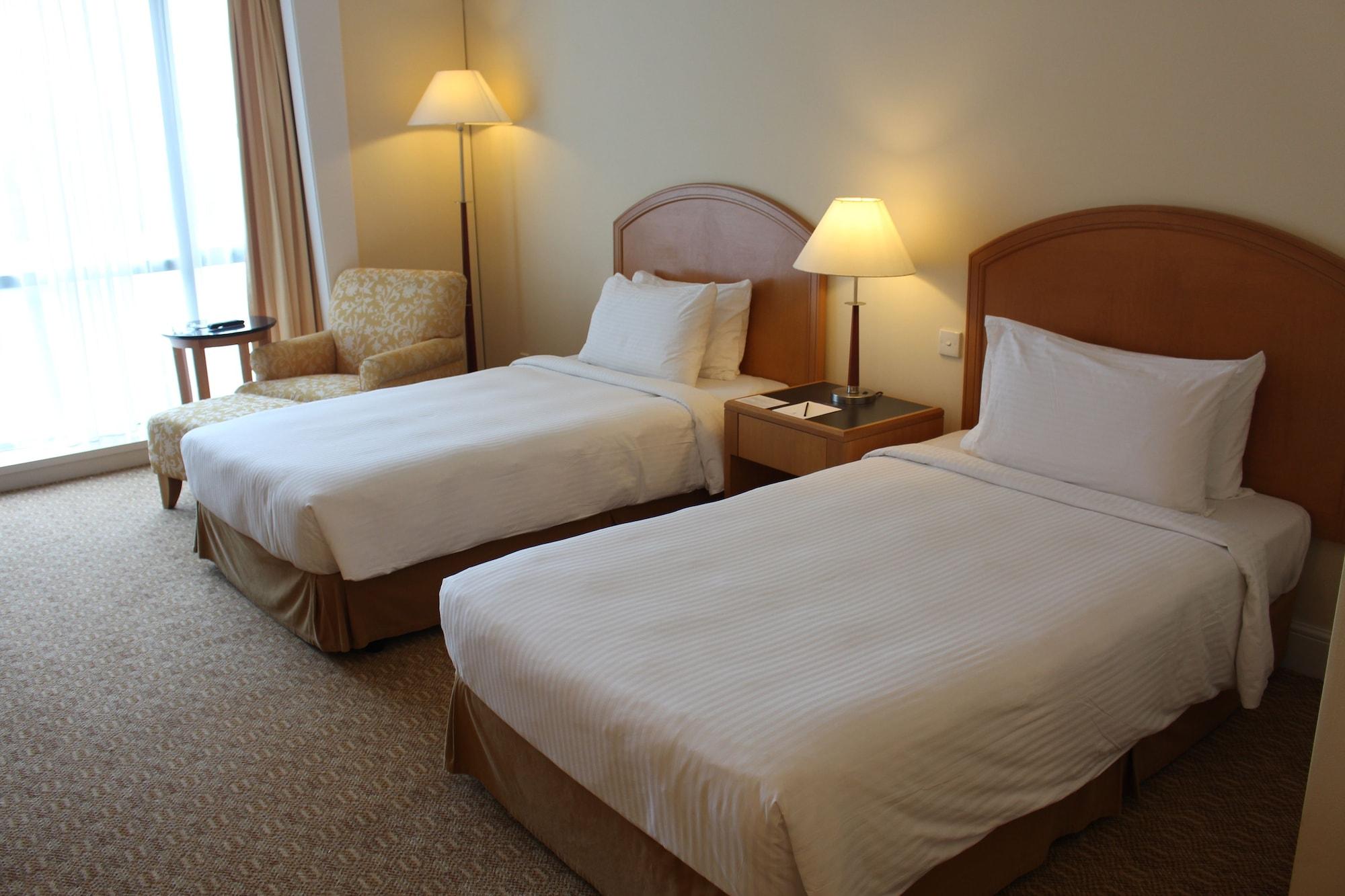 Royale Chulan Seremban Ngoại thất bức ảnh A room at the hotel