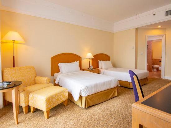 Royale Chulan Seremban Ngoại thất bức ảnh A room at the hotel