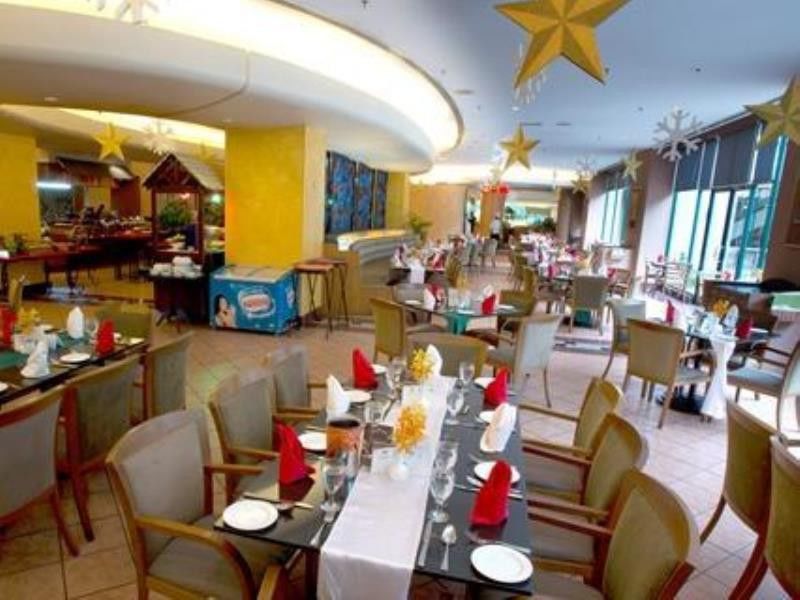 Royale Chulan Seremban Ngoại thất bức ảnh The restaurant